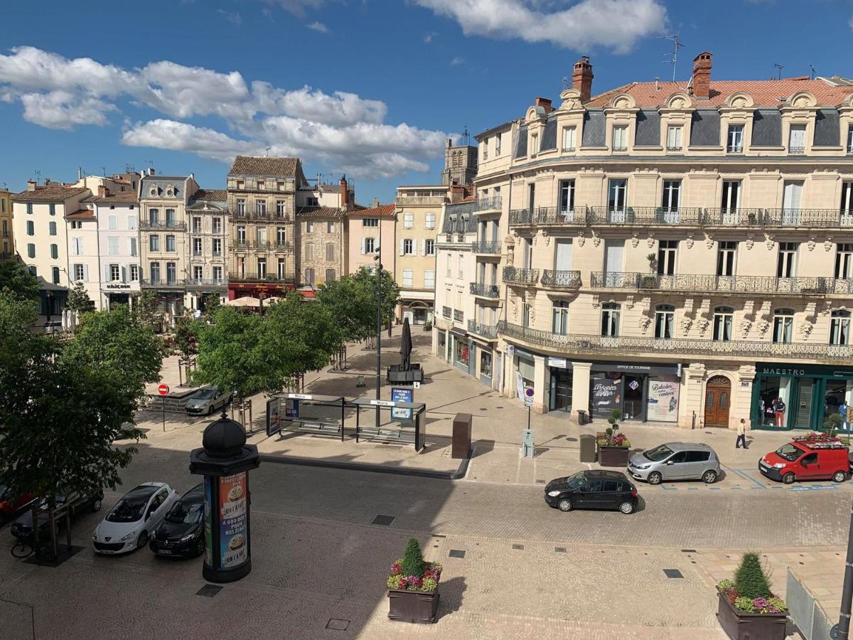 Magnifique Appartement Beziers Centre Historique Avec Parking Buitenkant foto